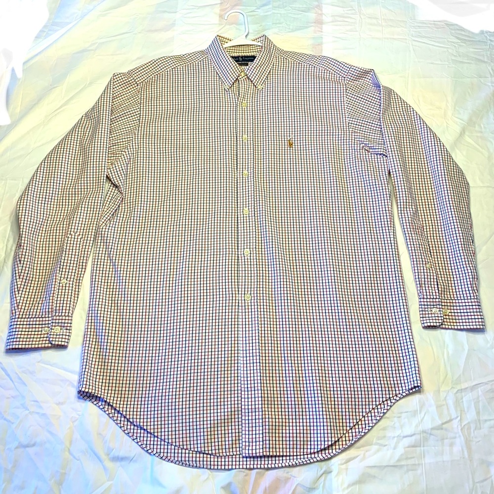Ralph Lauren men’s Yarmouth 100% cotton long sleeve dress shirt.